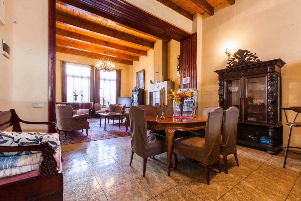 Hotel Royal Tbiliszi Kültér fotó
