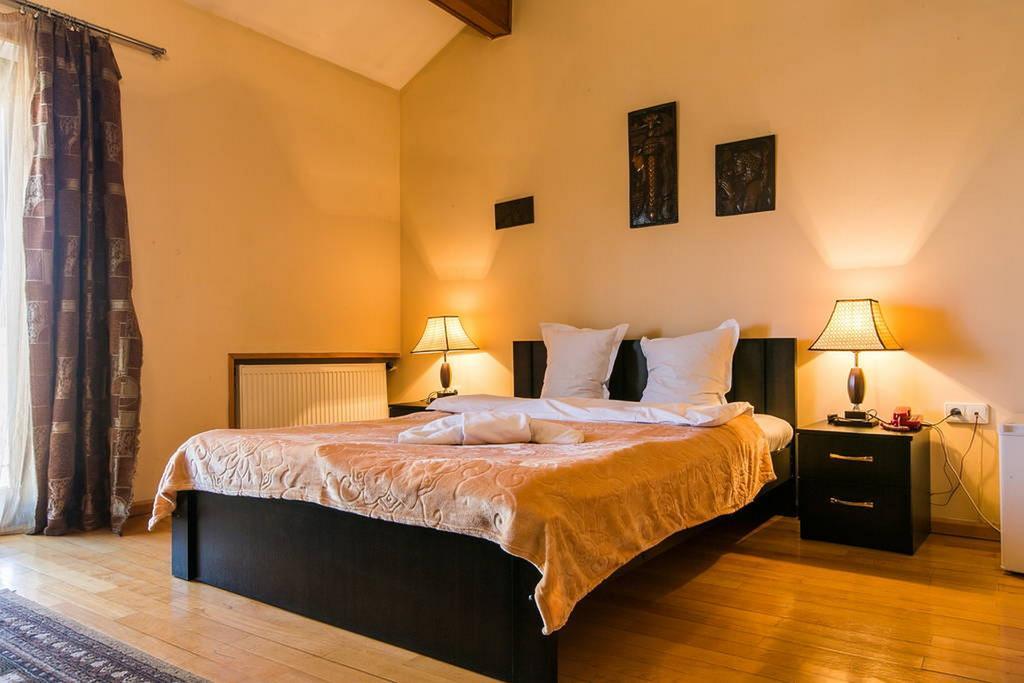 Hotel Royal Tbiliszi Kültér fotó