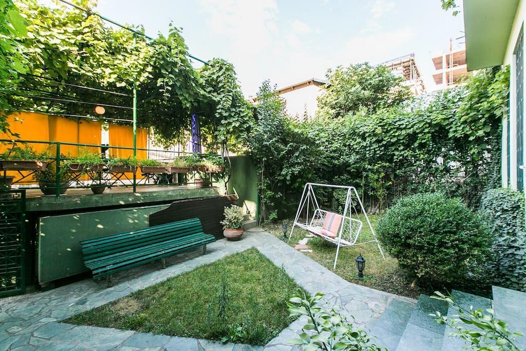 Hotel Royal Tbiliszi Kültér fotó