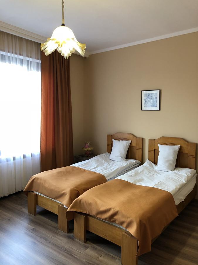 Hotel Royal Tbiliszi Kültér fotó