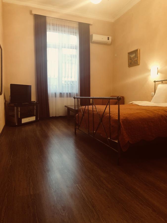 Hotel Royal Tbiliszi Kültér fotó