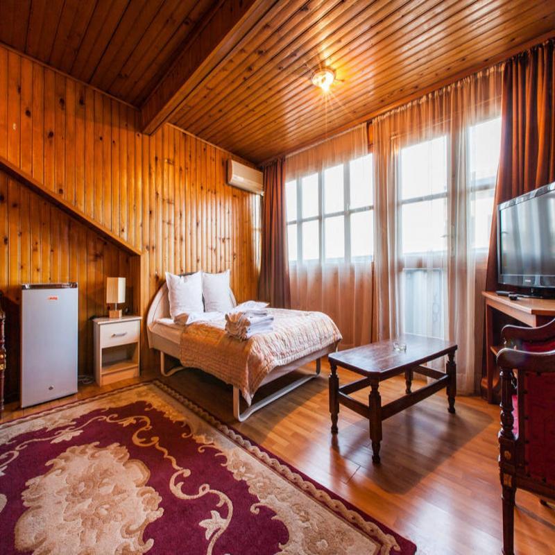 Hotel Royal Tbiliszi Kültér fotó